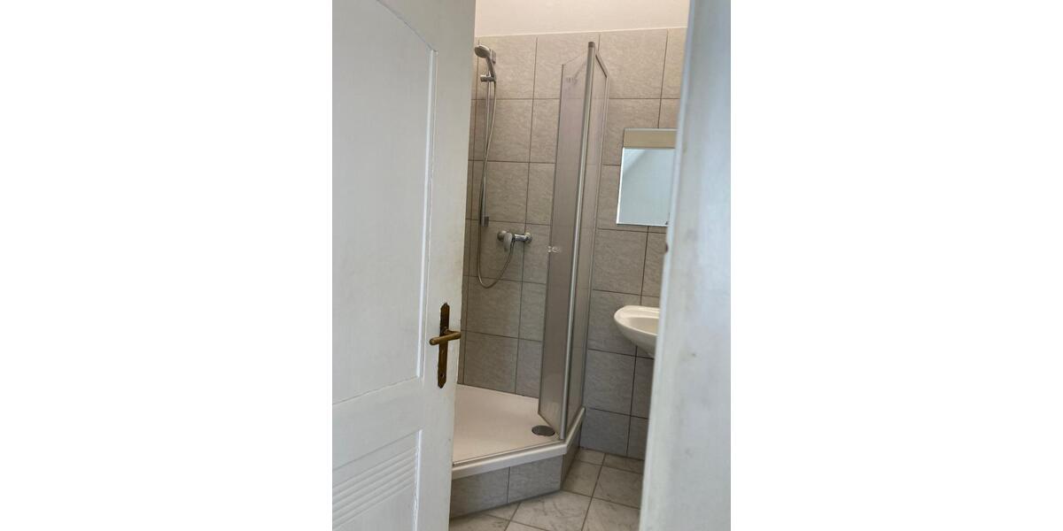 Etagenwohnung Haselbachtal - 2 Zimmer, 70 m&sup2;, 490&euro; | Angebot:26089876