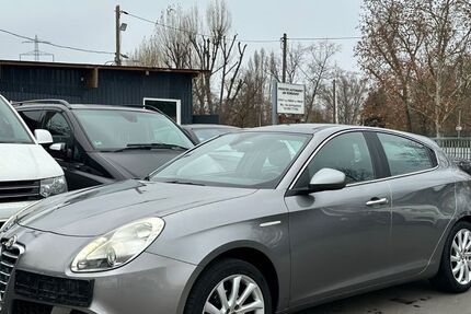 Alfa Romeo Giulietta 169.000 km 3.999 &euro; Frankfurt am Main 60486