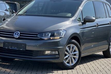 VW Touran 98.780 km 16.880 € Düren 52351