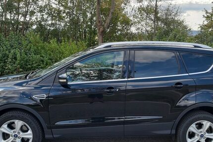 Ford Kuga 168.800 km 9.600 &euro; Künzelsau 74653