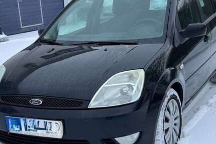 Ford Fiesta 239.000 km 1.099 &euro; Kiel 24145