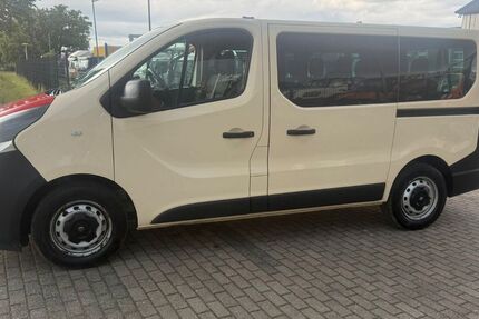 Opel Vivaro 245.416 km 9.900 &euro; Raguhn-Jeßnitz 06779
