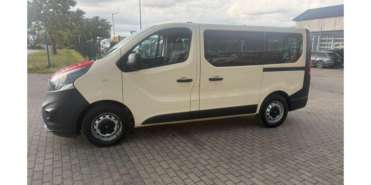 Opel Vivaro 245.416 km 9.900 &euro; Raguhn-Jeßnitz 06779