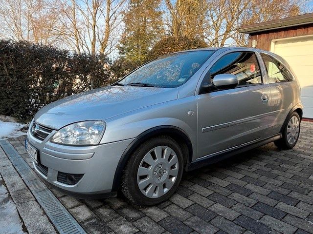 Opel Corsa 31.600 km 2.900 &euro; Baldham 85598