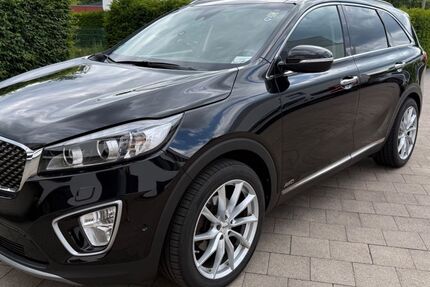Kia Sorento 89.000 km 24.500 &euro; Hamburg 22043