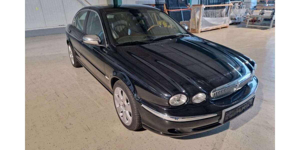 Jaguar X-Type 158.000 km 4.980 &euro; Dernbach 56307