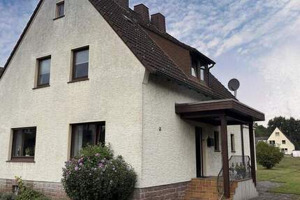 Solides 1- bis 2-Familienhaus in toller Lage 5 zimmer