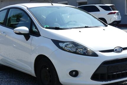 Ford Fiesta 132.274 km 4.000 &euro; ALTENSTEIG 72213
