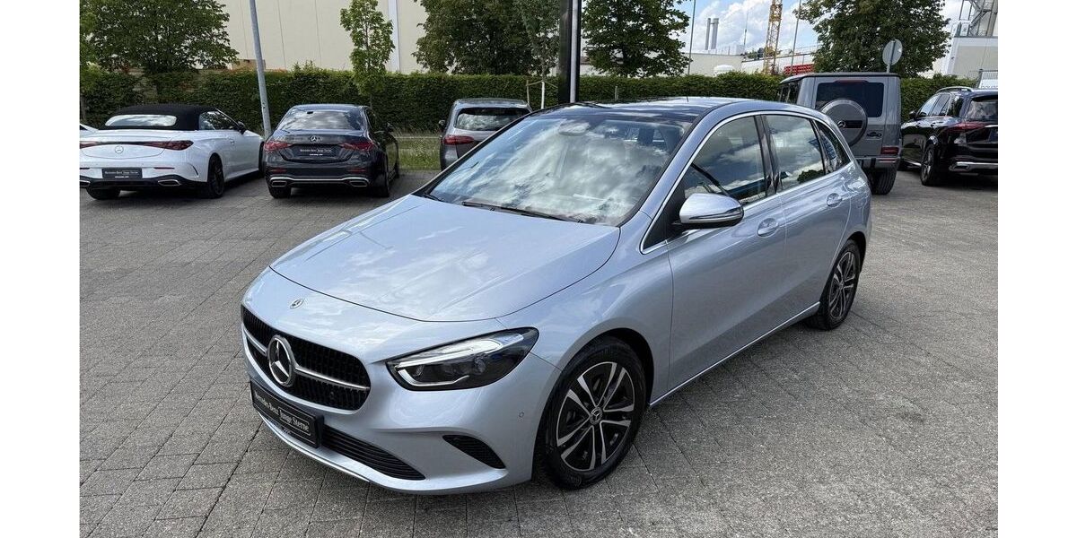 Mercedes-Benz B 180 5.778 km 30.829 &euro; Erding 85435