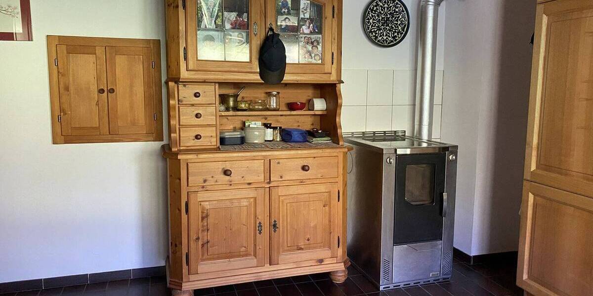 Einfamilienhaus Bonndorf im Schwarzwald Brunnadern - 8 Zimmer, 181 m&sup2;, 450.000&euro; | Angebot:26379865