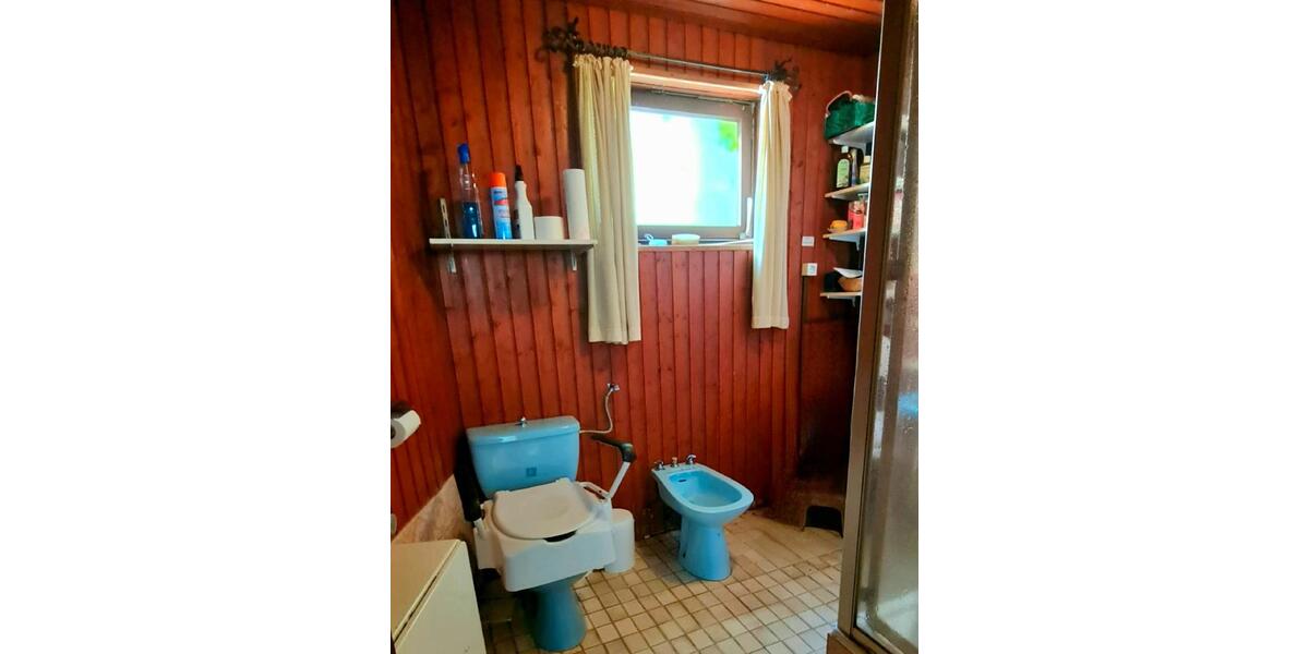 Doppelhaushälfte Mettlach - 9 Zimmer, 175 m&sup2;, 129.000&euro; | Angebot:26979738