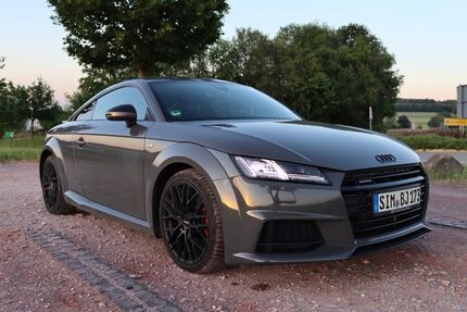 Audi TT 140.000 km 21.500 &euro; Perscheid 55430