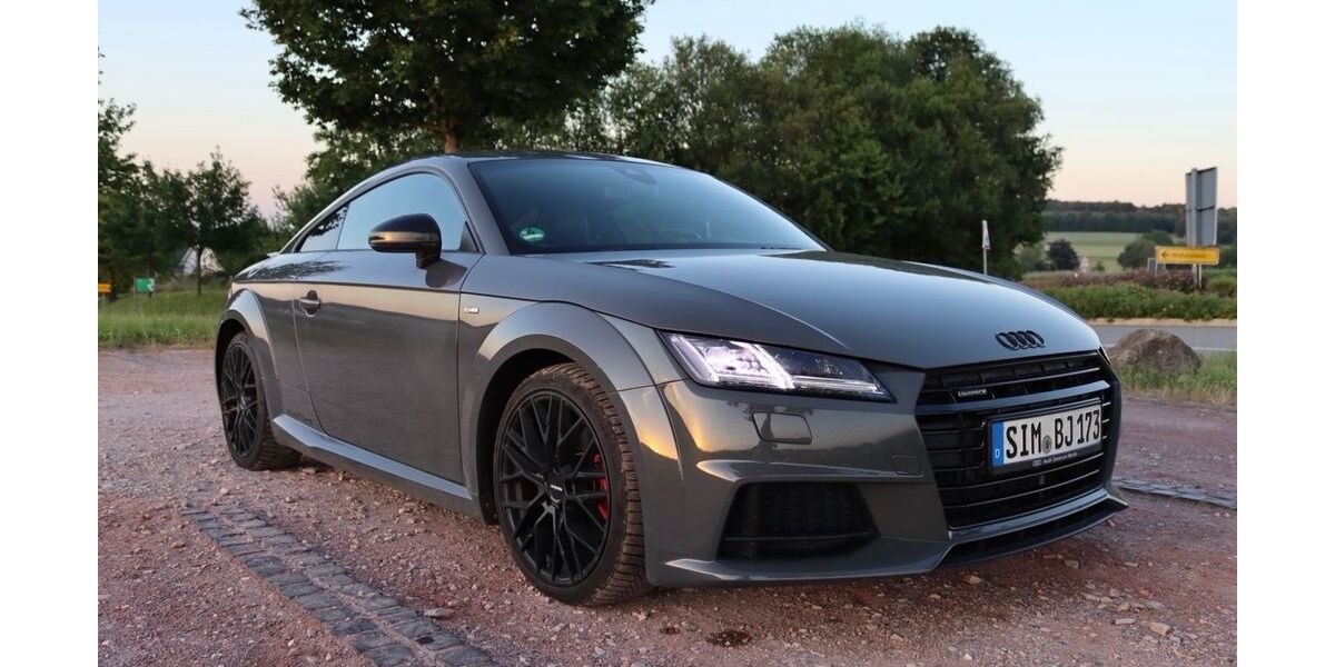 Audi TT 140.000 km 21.500 &euro; Perscheid 55430
