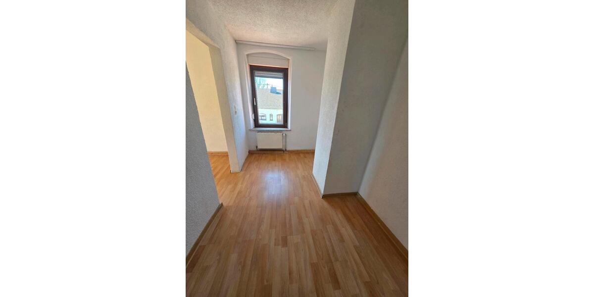 Erdgeschoßwohnung Nonnweiler - 4 Zimmer, 80 m&sup2;, 920&euro; | Angebot:26059610