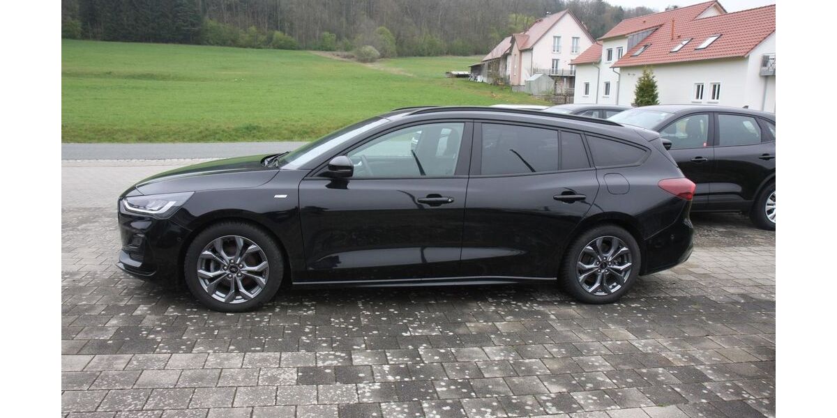 Ford Focus 32.350 km 21.050 &euro; Mühlhausen 92360