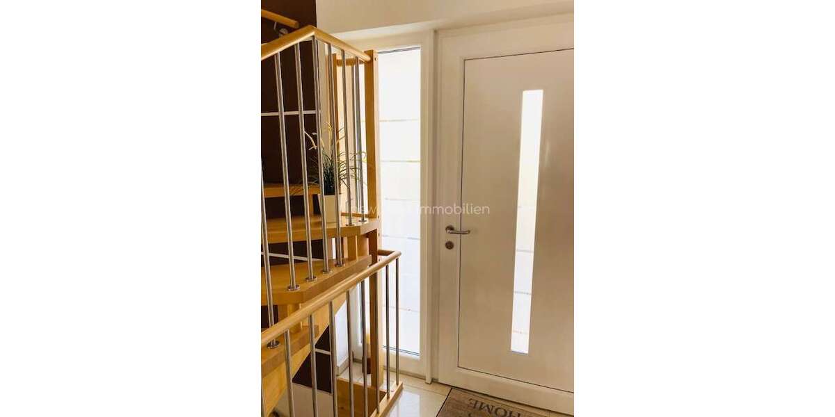 Einfamilienhaus Barbing - 5 Zimmer, 150 m&sup2;, 859.000&euro; | Angebot:26703786