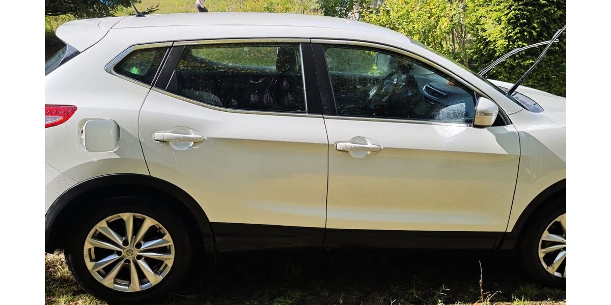 Nissan Qashqai 120.000 km 6.800 &euro; Michendorf 14552