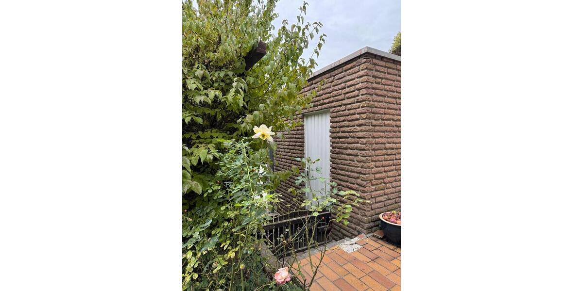 Haus zur Miete in Gütersloh, Nähe Mohnspark, 1500€ Kaltmiete 2 zimmer