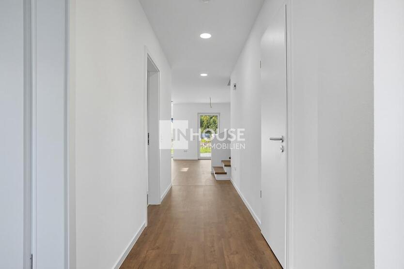 Erstbezug: Exklusive Neubau-DHH in zentraler Siedlungssage von Leer zu vermieten! zimmer