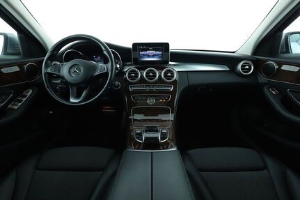 Mercedes C 200