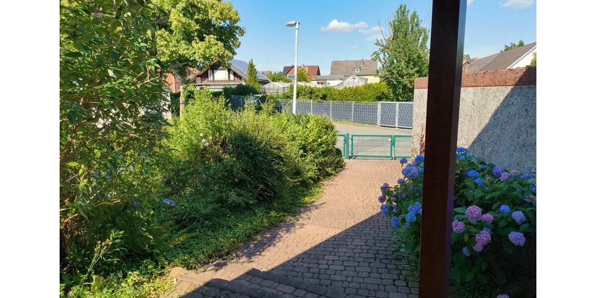 Einfamilienhaus Bad Arolsen - 5 Zimmer, 120 m&sup2;, 325.000&euro; | Angebot:27029290