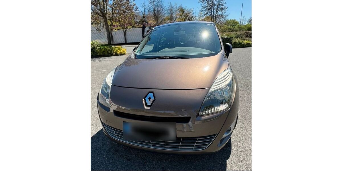Renault Scenic 171.200 km 4.790 &euro; Wegeleben 38820