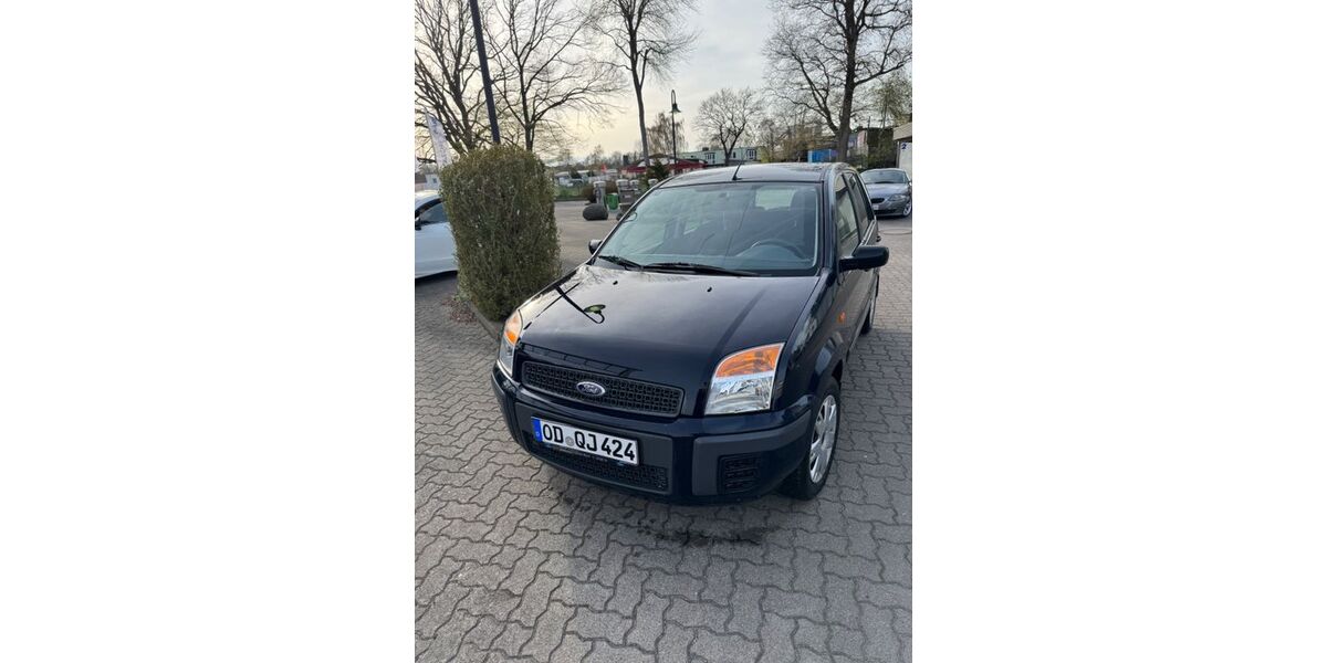 Ford Fusion 113.000 km 2.600 &euro; Bargteheide 22941