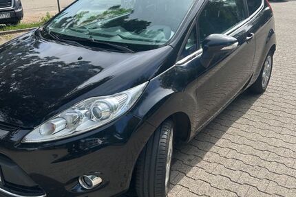Ford Fiesta 160.000 km 2.400 &euro; Eislingen/Fils 73054
