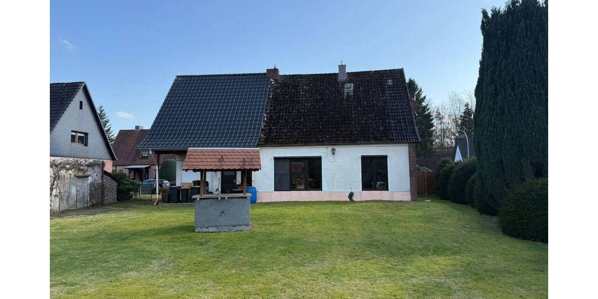 Einfamilienhaus Lauenbrück - 4 Zimmer, 200 m&sup2;, 145.000&euro; | Angebot:25662531