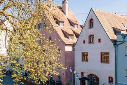 Haus Regensburg Innenstadt - 1 Zimmer, 363 m&sup2;, 1.599.000&euro; | Angebot:25744421