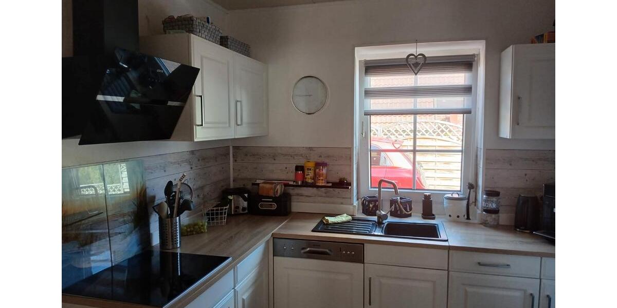 Etagenwohnung Norden - 5 Zimmer, 145 m&sup2;, 850&euro; | Angebot:26384877