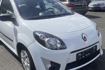 Renault Twingo 94.000 km 3.250 &euro; Kassel-Wehlheiden 34121