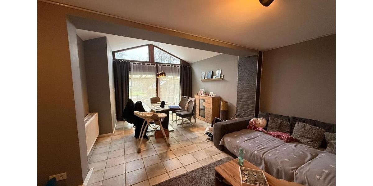 Doppelhaushälfte Nordenham - 5 Zimmer, 130 m&sup2;, 220.000&euro; | Angebot:25351763