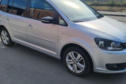 VW Touran 160.000 km 6.999 € Lübeck 23554