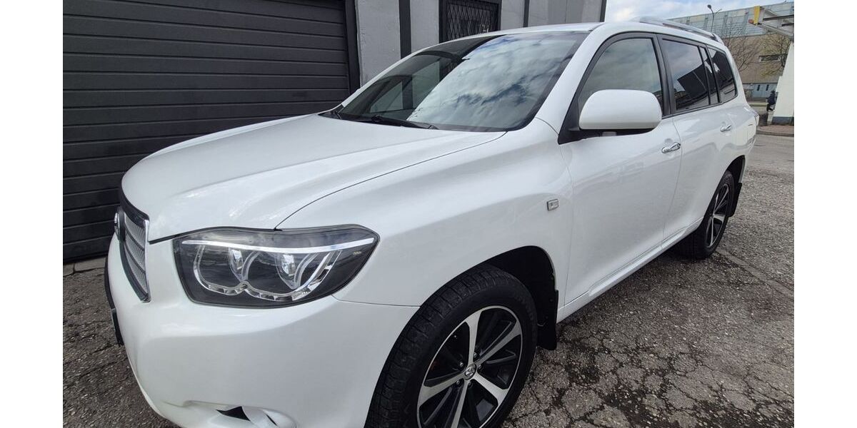 Toyota Highlander 312.006 km 9.999 € München 80809