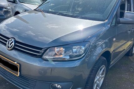 VW Caddy 235.711 km 5.800 &euro; Chemnitz 09113