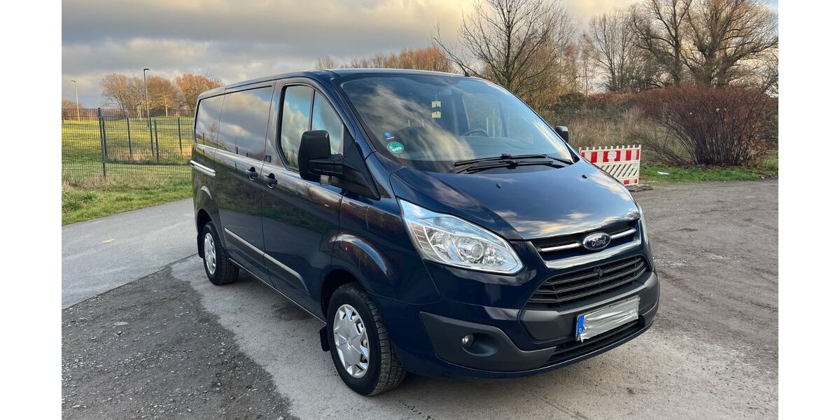 Ford Transit Custom 179.731 km 7.999 &euro; Essen 45327