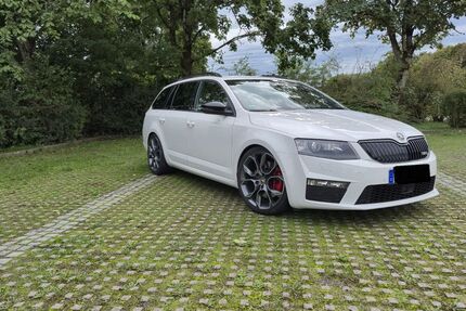 Skoda Octavia 174.000 km 14.490 € Grub am Forst 96271