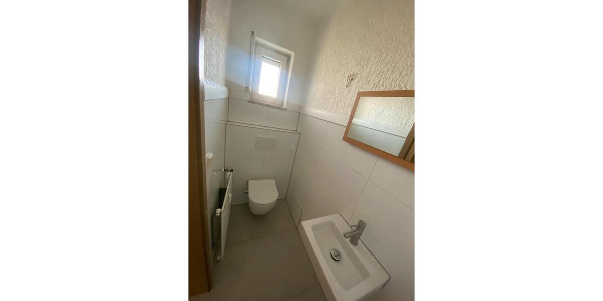 Reihenhaus Limeshain - 5 Zimmer, 180 m&sup2;, 1.400&euro; | Angebot:25441077