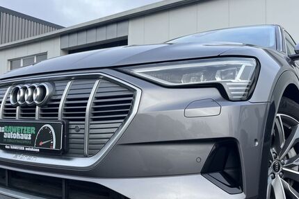 Audi e-tron 35.831 km 27.860 &euro; Marktredwitz 95615