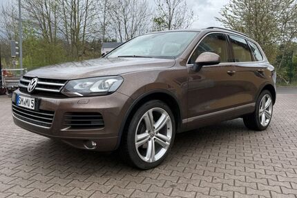 VW Touareg 220.000 km 12.499 &euro; Floh-Seligenthal 98593