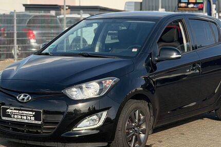 Hyundai i20 100.000 km 6.900 &euro; Kirchberg 55481