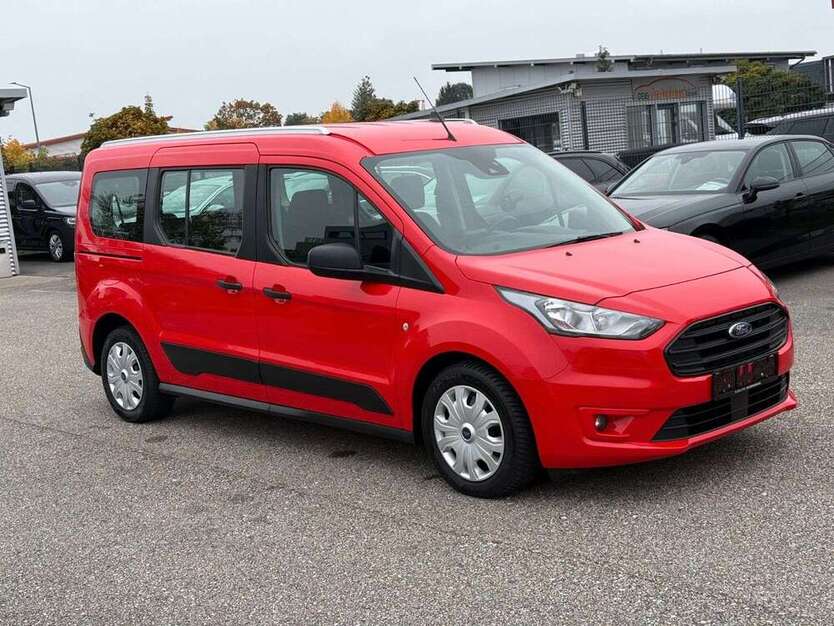 Ford Transit Connect 110.000 km 14.900 € Fürth 90763