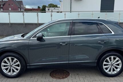 Audi Q3 238.063 km 17.999 &euro; Salzgitter-Lebenstedt 38226