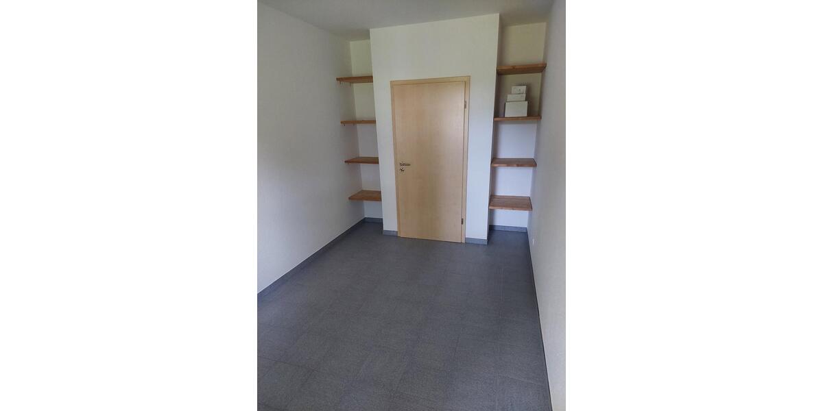 Einfamilienhaus Uelsen - 9 Zimmer, 155 m&sup2;, 449.000&euro; | Angebot:26665575