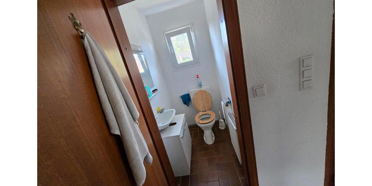Bungalow Hambühren - 6 Zimmer, 200 m&sup2;, 1.500&euro; | Angebot:26375609