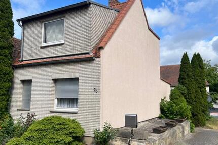 Haus Wolmirstedt - 4 Zimmer, 116 m&sup2;, 48.000&euro; | Angebot:25589900