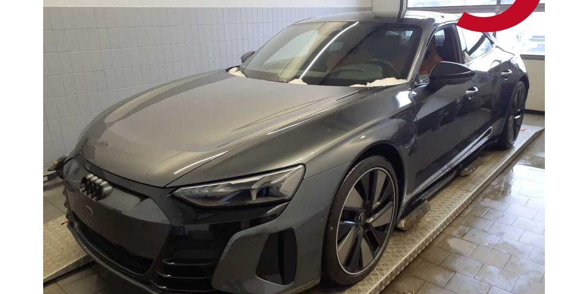 Audi e-tron GT 59.990 km 51.440 &euro; Wackersdorf 92442