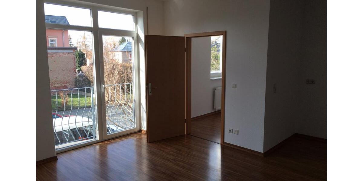 Erdgeschoßwohnung Weinböhla - 2.5 Zimmer, 79 m&sup2;, 780&euro; | Angebot:26149047