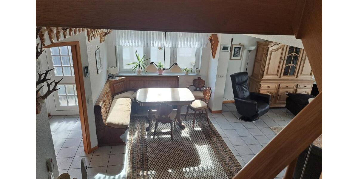 Etagenwohnung Lindlar - 3 Zimmer, 130 m&sup2;, 450.000&euro; | Angebot:26351315